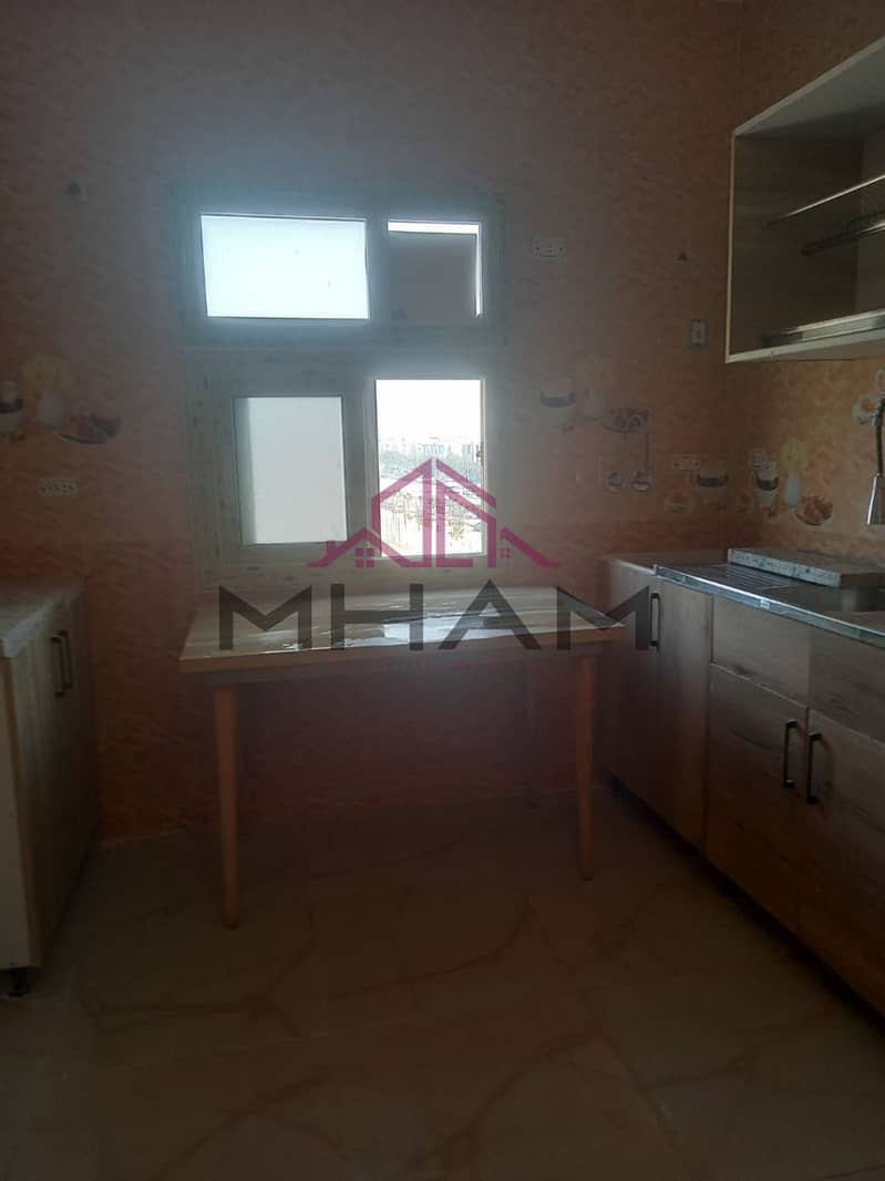 12 photo_5902417643744988071_y. jpg