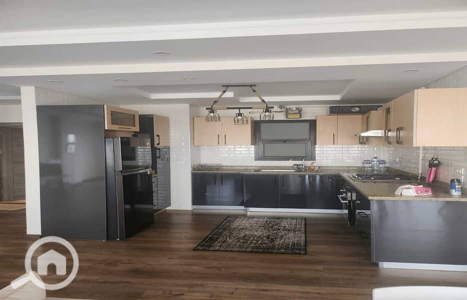 2 cc4a5815-ad00-41c8-90af-d78b76913d4d. jpg