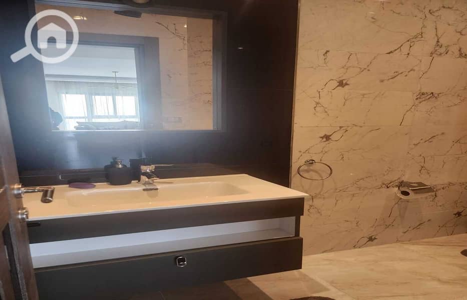 9 afc6ba14-9997-4ad7-86e6-a62d0fcbf35f. jpg