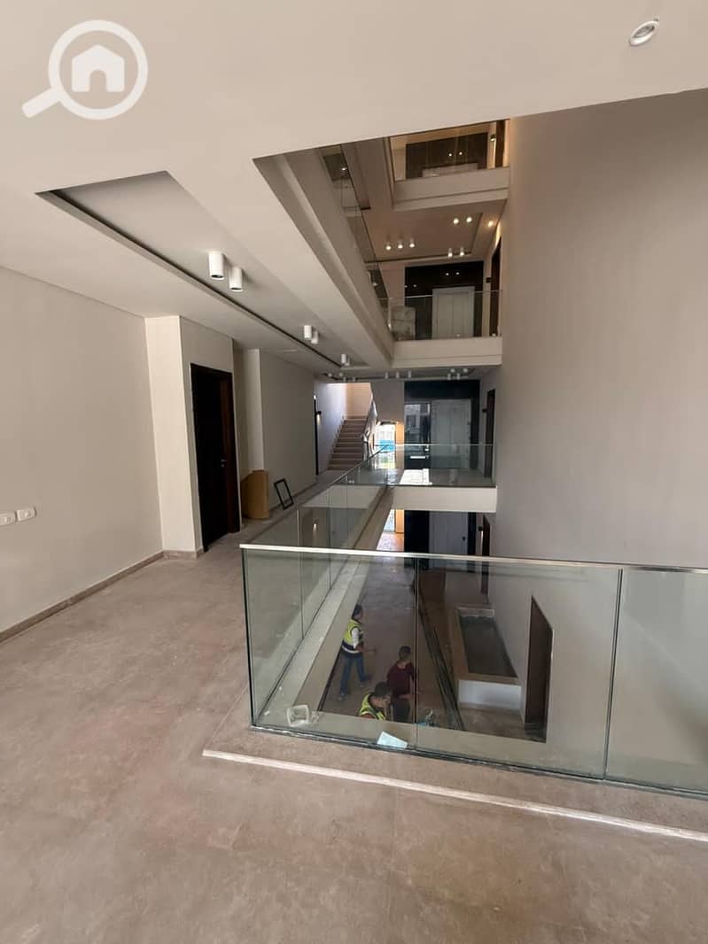 4 WhatsApp Image 2025-12-14 at 12.29. 47 PM (2). jpeg