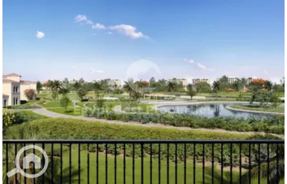 8 8261951-43e24o. jpg