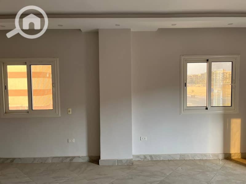 8 WhatsApp Image 2025-09-08 at 18.33. 47_36f693e3. jpg