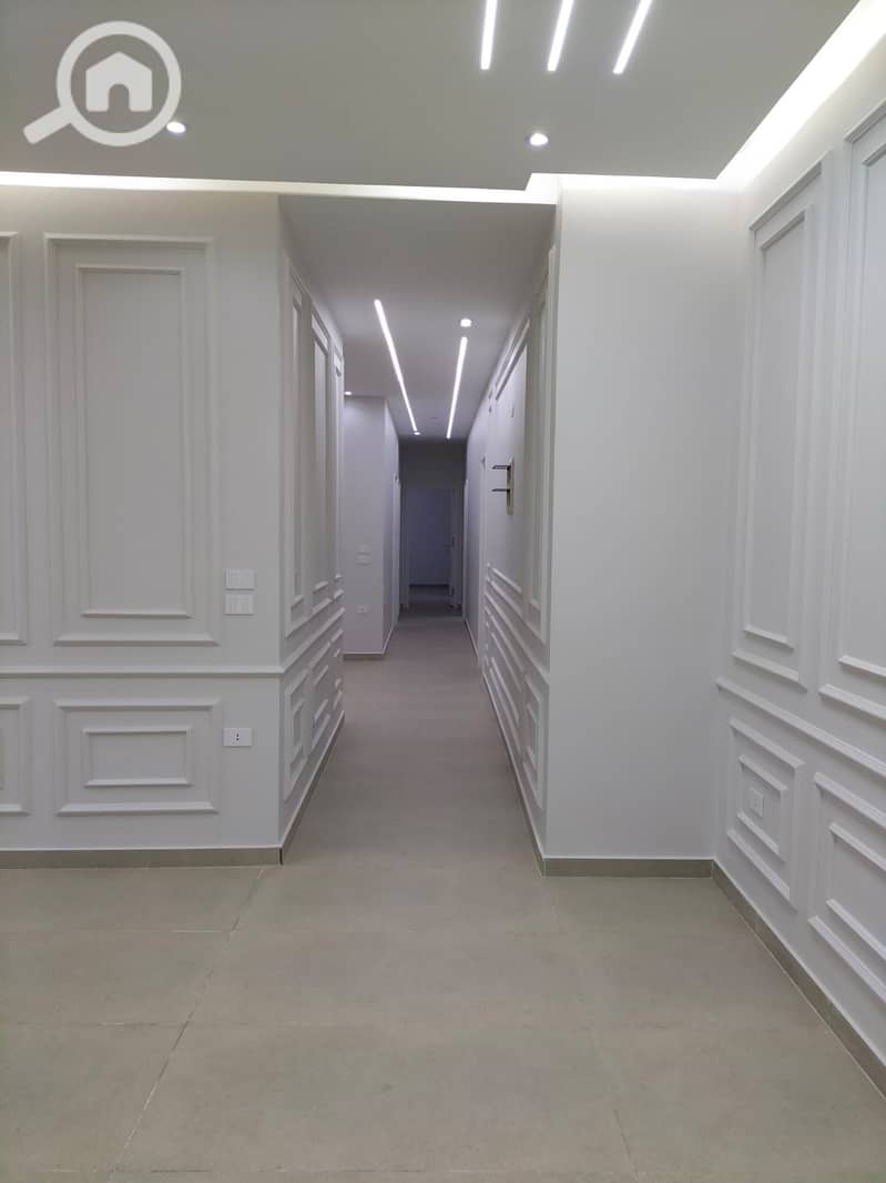 2 WhatsApp Image 2025-12-12 at 10.07. 18 PM (5). jpeg