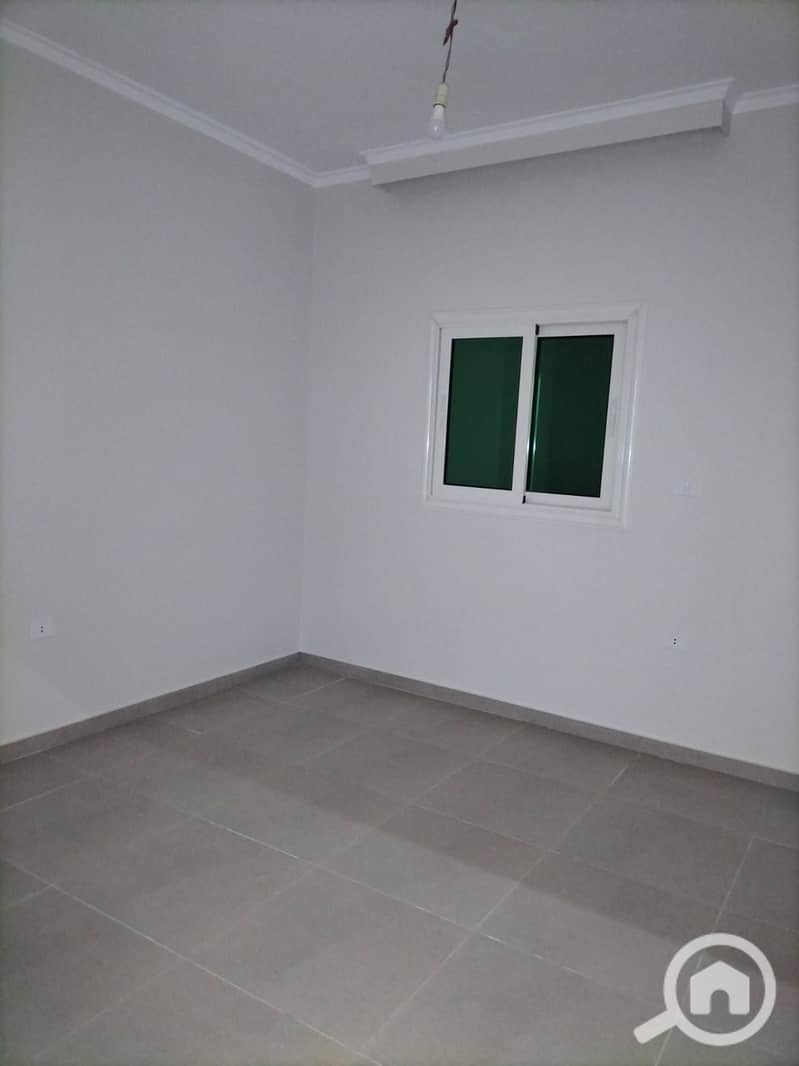 8 WhatsApp Image 2025-12-12 at 10.07. 17 PM (10). jpeg