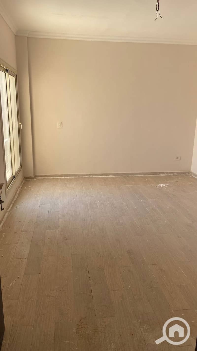 6 e0192580-a369-4312-8a9f-2c2976ccaa4e. jpg