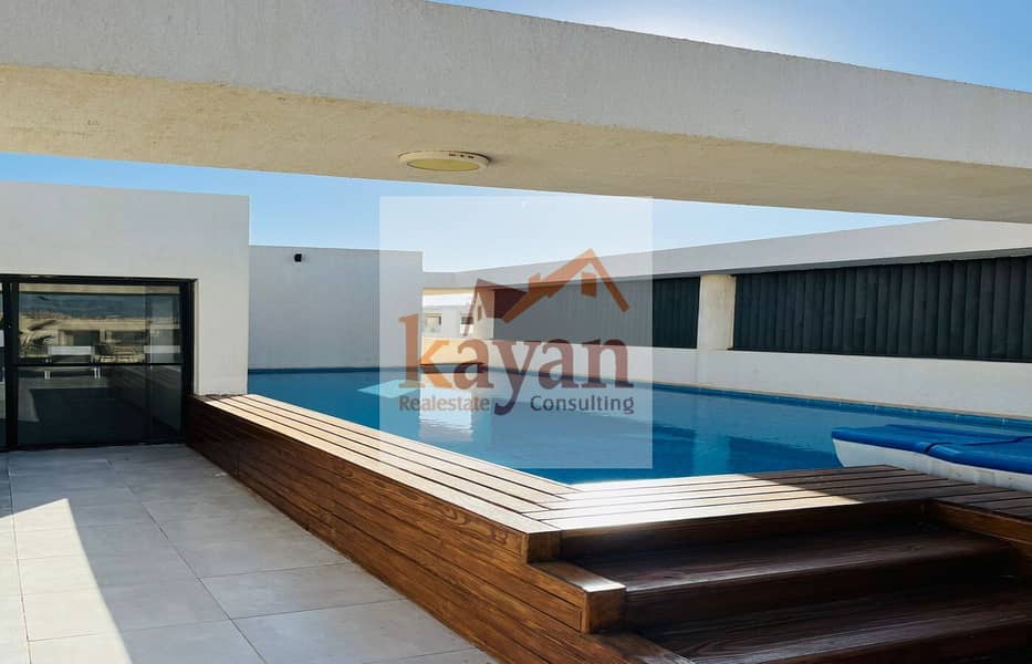 10 WhatsApp Image 2025-12-14 at 14.51. 05. jpeg