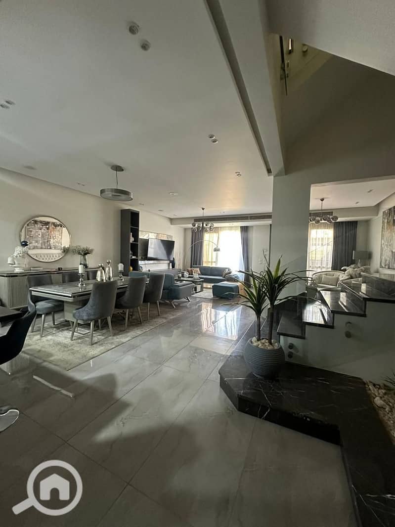 2 1d9fd521-3221-4228-a04c-17ad73949313. jpg