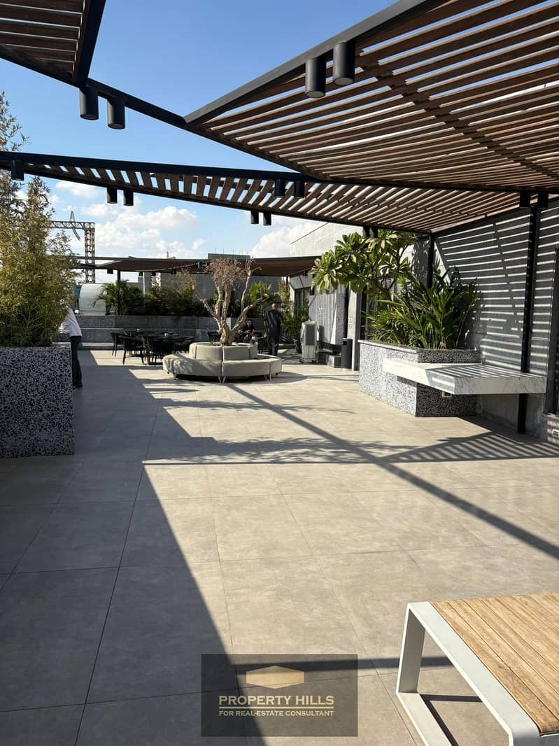 20 WhatsApp Image 2025-11-24 at 1.09. 15 PM. jpeg