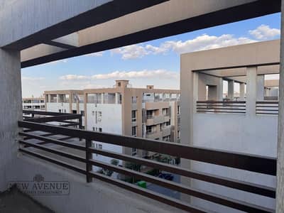 3 Bedroom Penthouse for Sale in Shorouk City, Cairo - WhatsApp Image 2025-12-07 at 2.57. 00 PM (3). jpeg 3 Bedroom Penthouse for Sale in Shorouk City, Cairo - WhatsApp Image 2025-12-07 at 2.57. 00 PM (3). jpeg