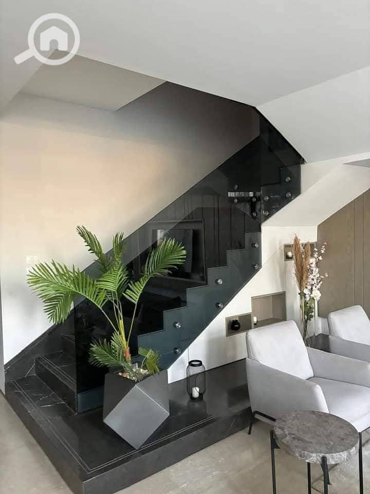 2 photo_2025-03-20_02-29-37 (2). jpg