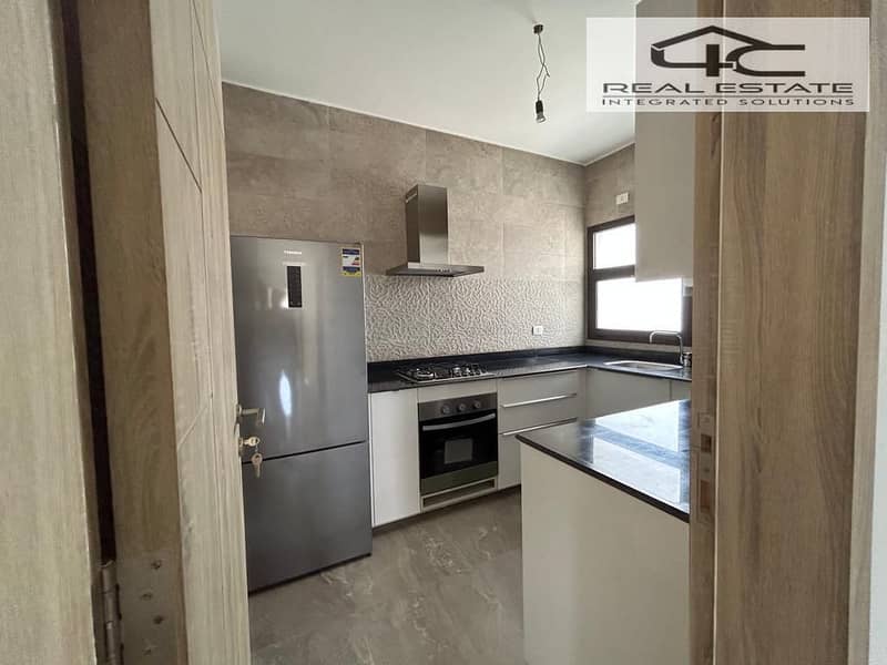 9 WhatsApp Image 2025-12-14 at 1.34. 46 PM (1). jpeg