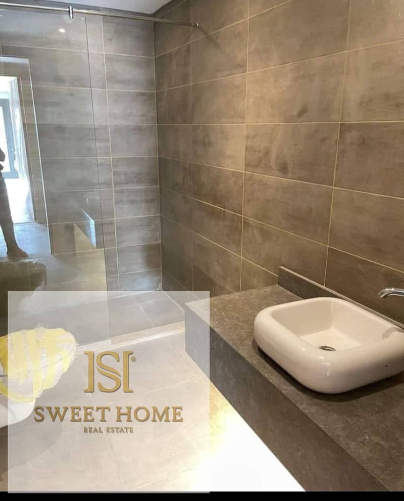 4 WhatsApp Image 2025-12-13 at 03.25. 20 (2). jpeg