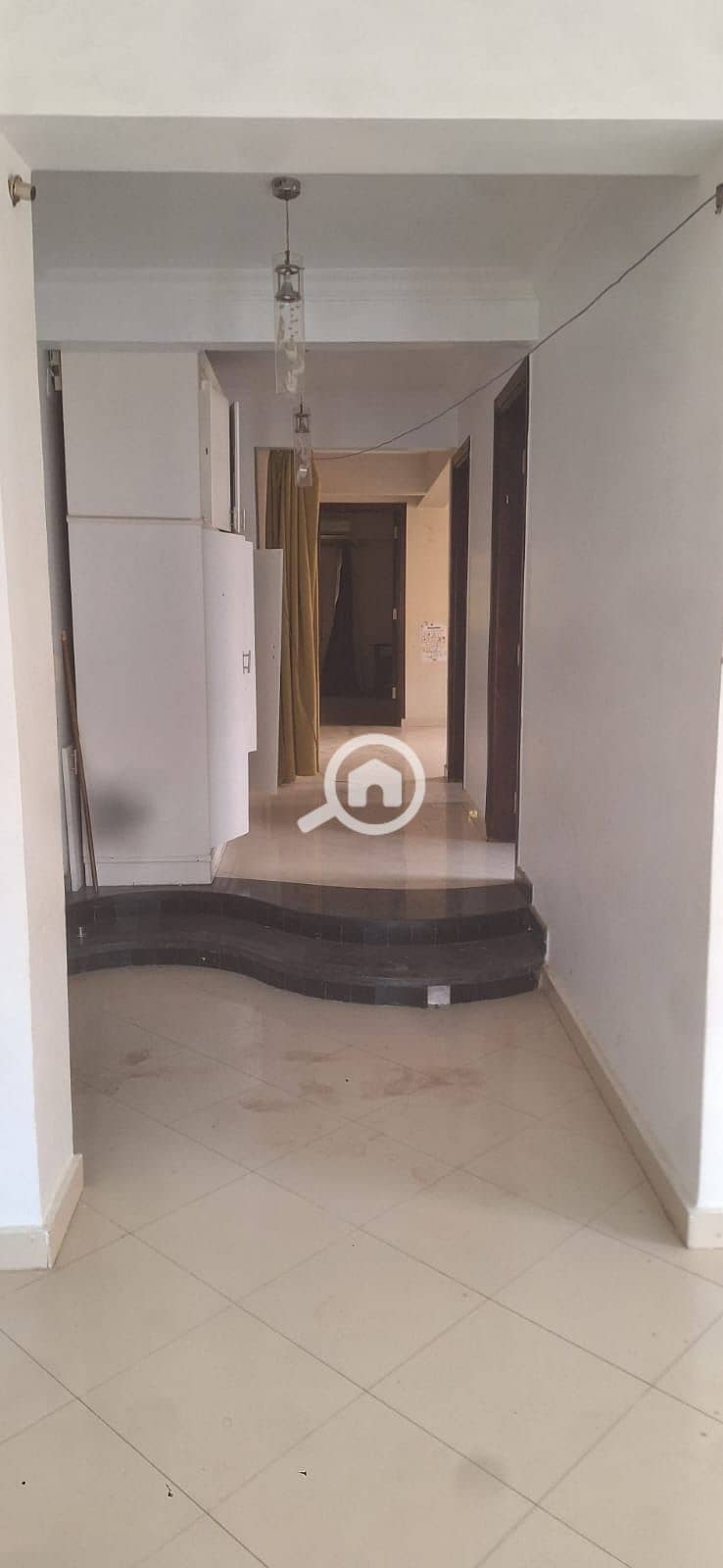 4 65c5a04c-492b-41fe-8560-67b25ae7eec7. jpeg