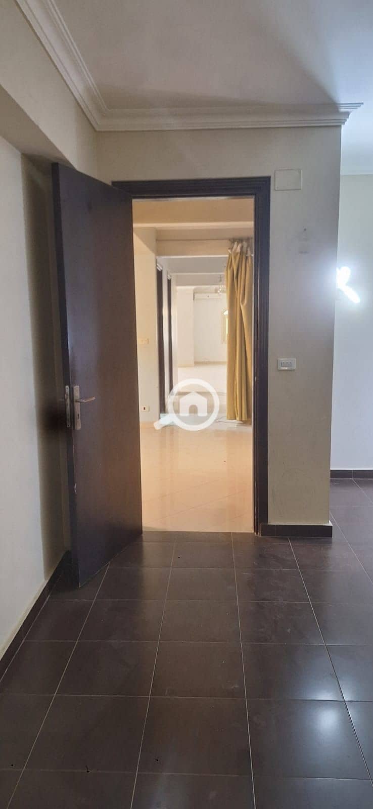 5 7ef74fcc-322d-4b8d-ae35-3ac9a58e1944. jpeg