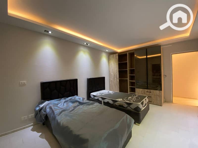 7 WhatsApp Image 2025-12-13 at 17.23. 08. jpeg