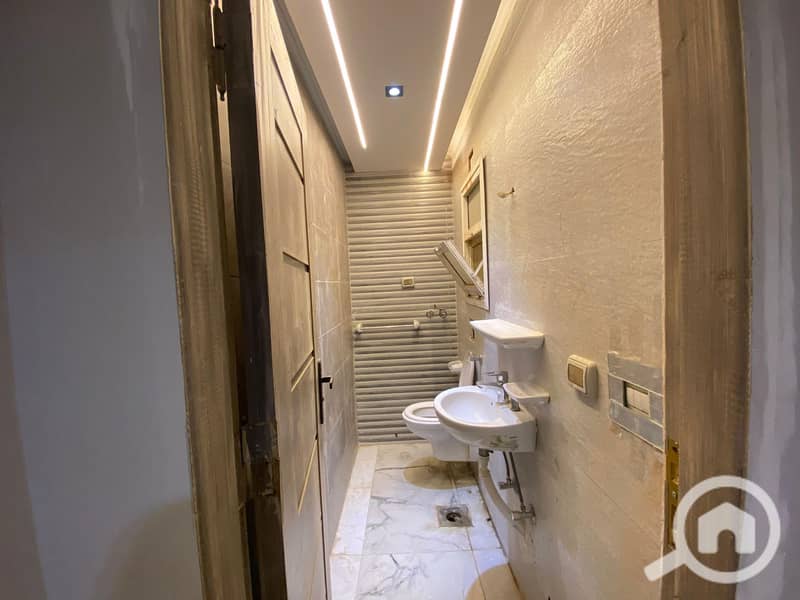 10 WhatsApp Image 2025-12-13 at 17.23. 09 (2). jpeg