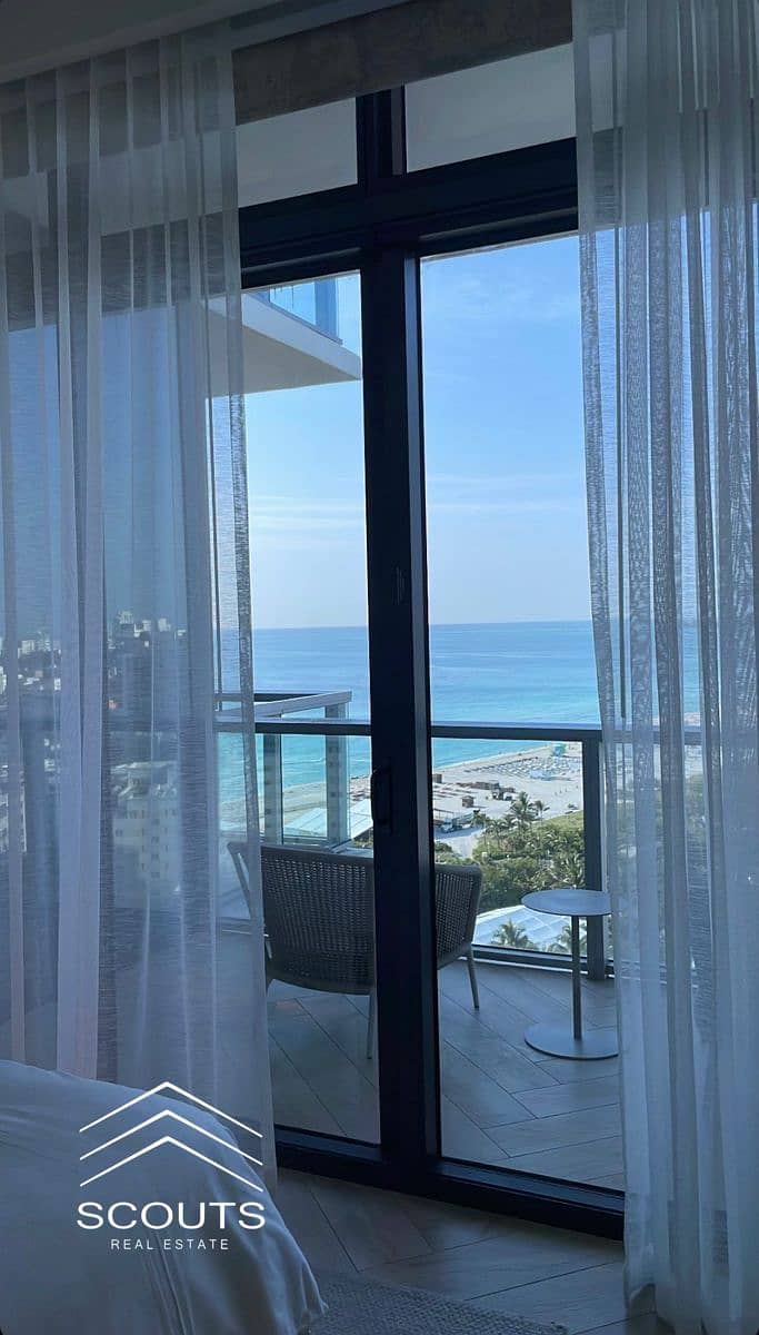 2 e4f218726ddae722a0c3ddadd9a755ec. jpg