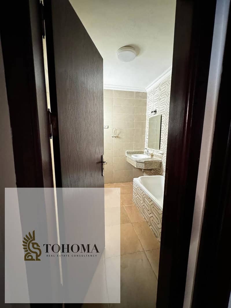 3 024b5a14-7fbc-4627-994f-9ec38ce9a64a. jpg