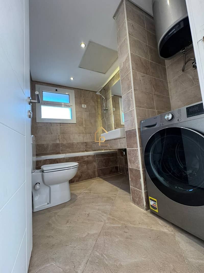 5 WhatsApp Image 2025-12-10 at 11.59. 41 AM. jpg