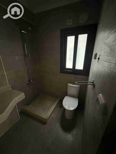 غرفة 1 غرفة نوم للبيع في مدينتي، القاهرة - IMG-20251213-WA0003. jpg