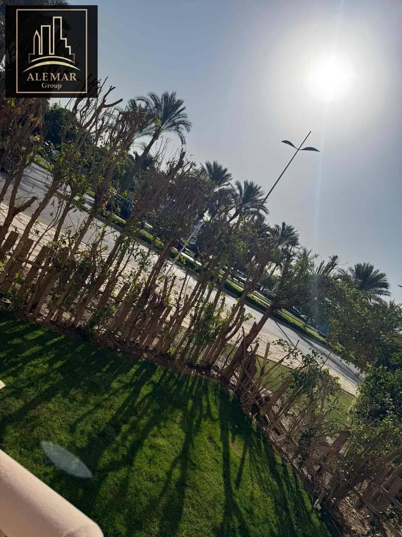 13 be08e8af-638d-45d6-9bb9-a05a7807c030. jpg