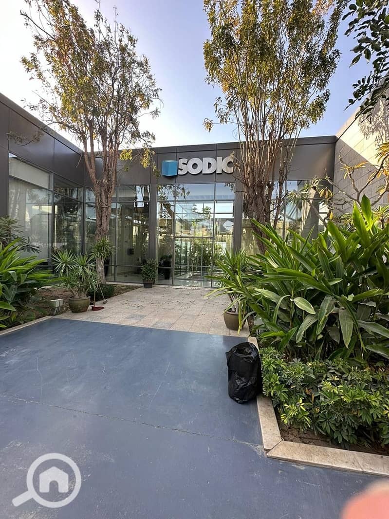 5 017fe713-49af-43e7-a70e-2e9cb4907d2a. jpeg