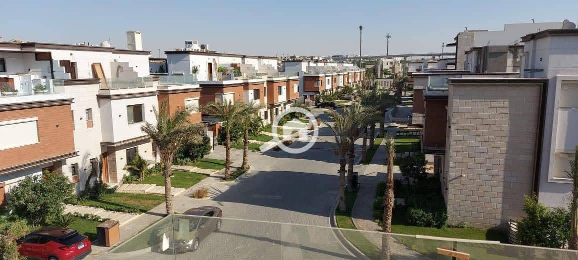 8 4814173f-d67e-4217-a539-55b0e078b63f. jpg