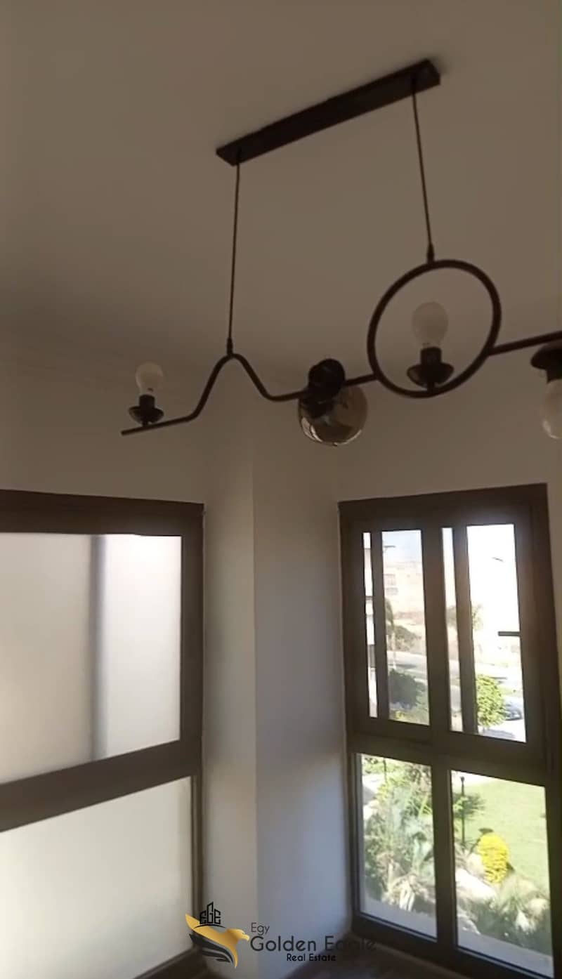 8 Screenshot_٢٠٢٥١٢١٤_١٦١٥٣٥_WhatsAppBusiness. jpg