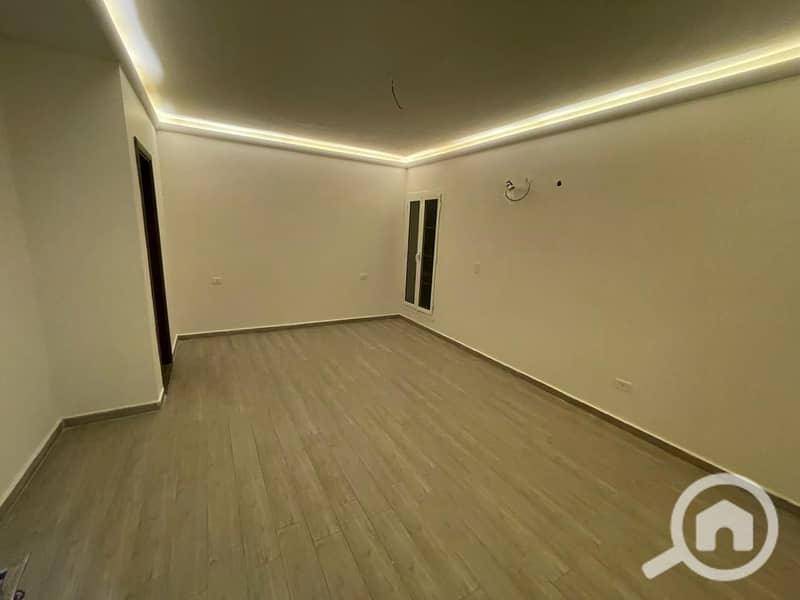 2 WhatsApp Image 2025-12-04 at 5.14. 18 PM (4). jpeg