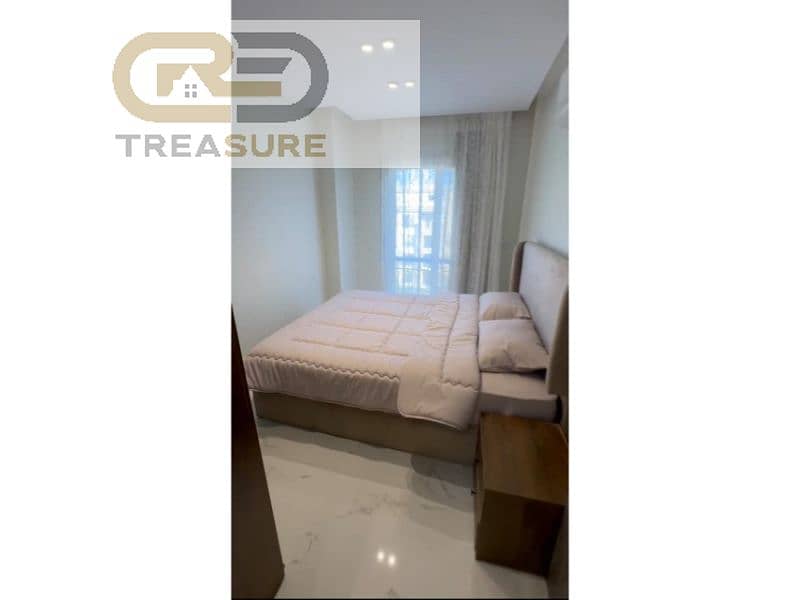 5 WhatsApp Image 2025-11-18 at 1.17. 44 PM (7). jpg