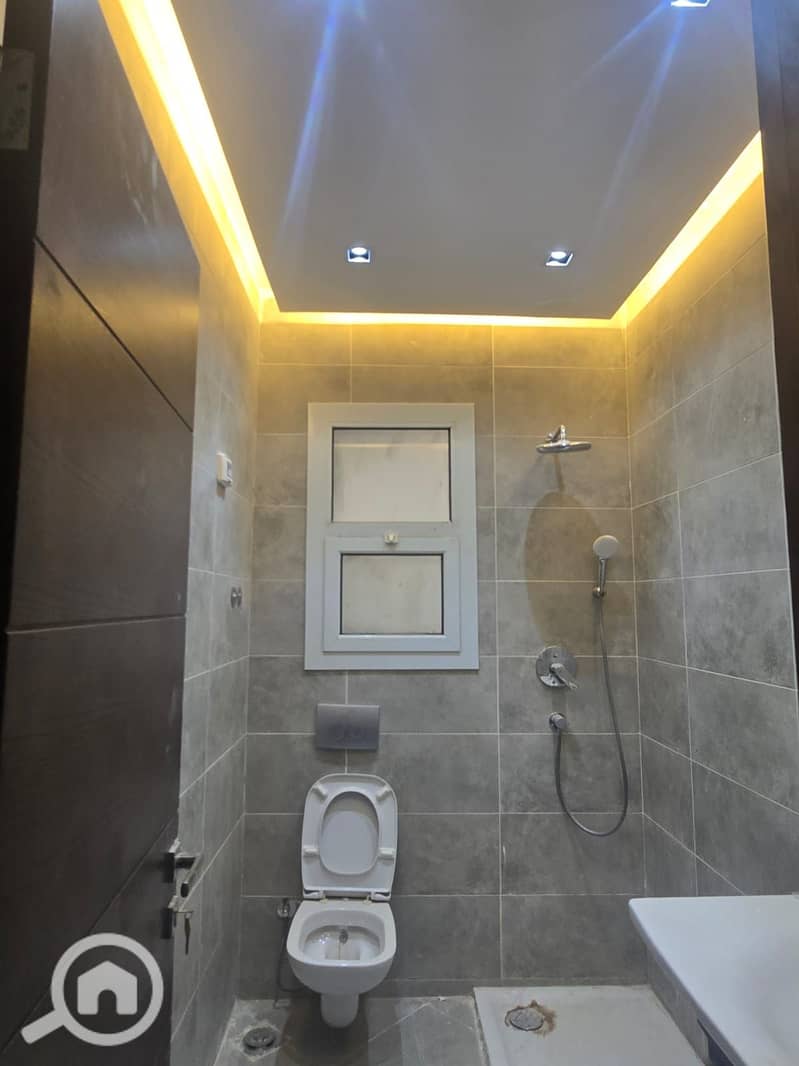 5 WhatsApp Image 2025-12-14 at 4.26. 21 PM (1). jpeg