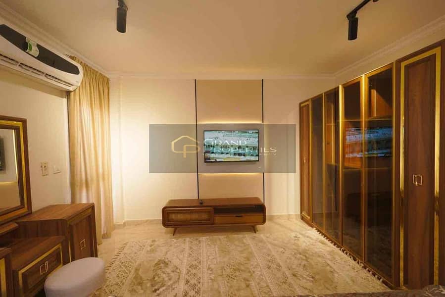 8 1b2a5792-d785-4ca2-93a9-cd5aa73c533f. jpg