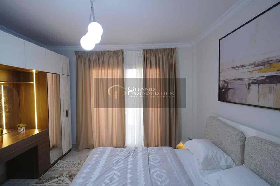 12 322b008f-1df0-4d24-ab11-582103101350. jpg