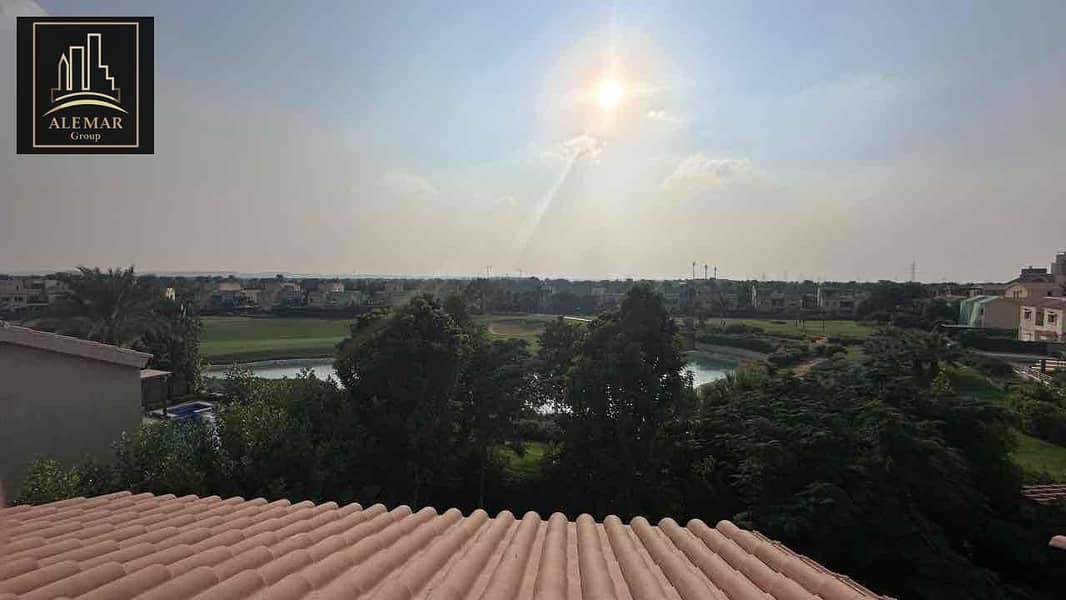 2 e4cd572f-876c-4728-9e77-67e137b9bc46. jpg