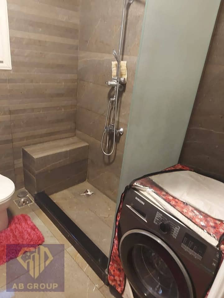 12 6229f1b8-a646-487e-9881-42b2657eee72. jpeg