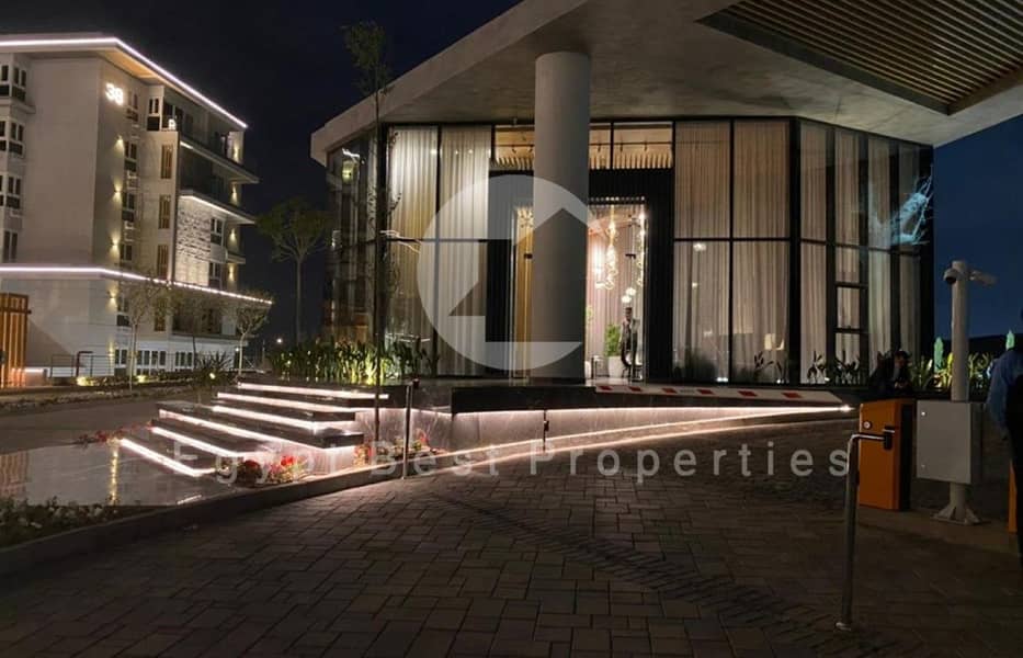 22 WhatsApp_Image_2021-12-08_at_12.23. 53_PM (Custom). jpeg