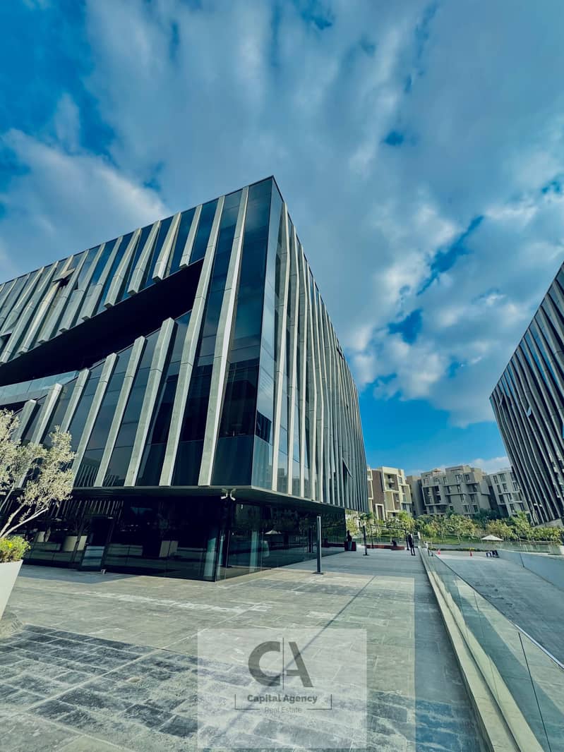 5 6e84d0fa-8049-46a8-b533-db84907af428. jpg