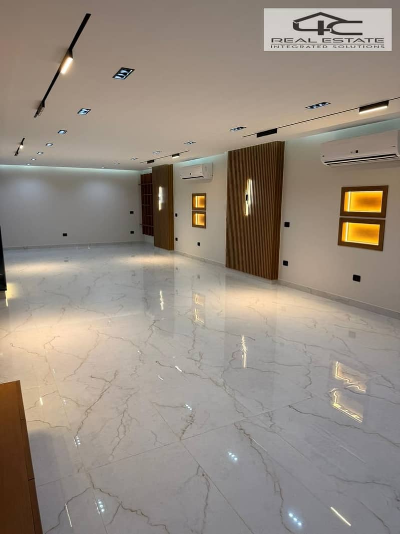 3 WhatsApp Image 2025-12-14 at 13.39. 57 (1). jpeg