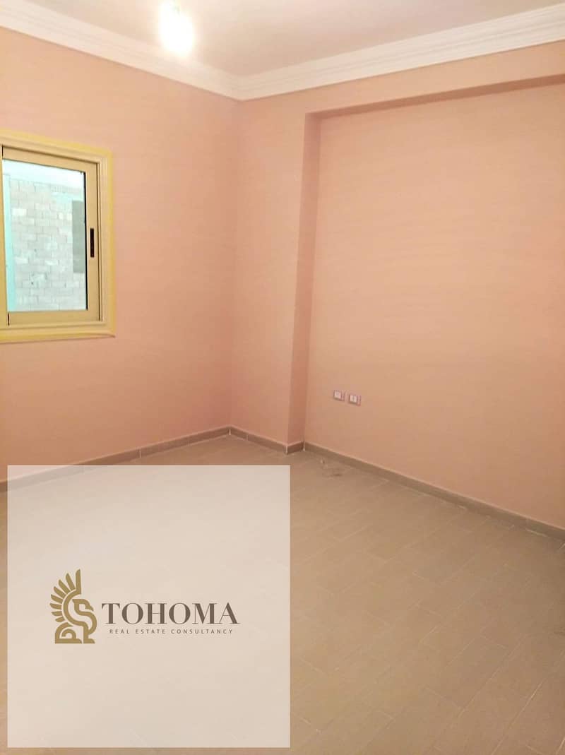 2 734409d8-d341-40c3-b38f-cbeccbe43b65. jpg