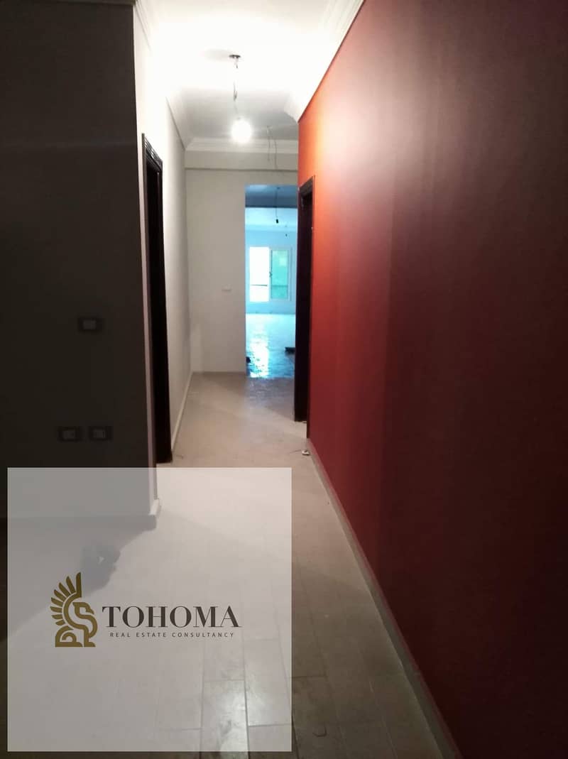 3 5c18299c-ef7a-4af5-a029-2c7c2fd2c535. jpg