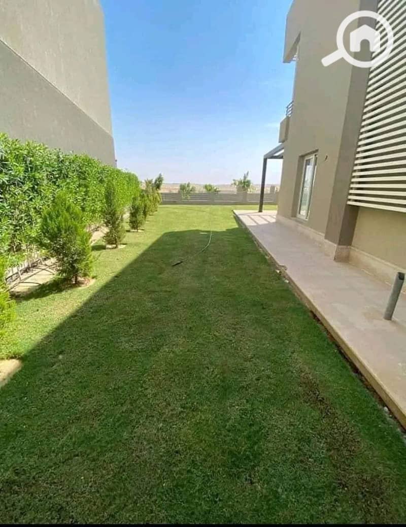 9 434266446_7362481733832191_4375108799014473713_n. jpg