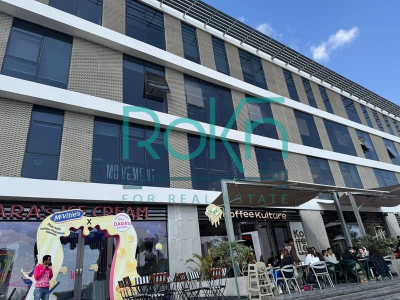 7 b874a733-7f64-4c04-8ae9-7c2c4cceda25. jpeg