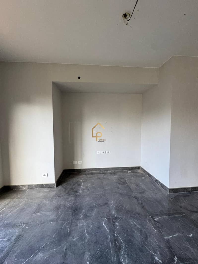 7 WhatsApp Image 2025-12-10 at 12.16. 13 PM. jpg