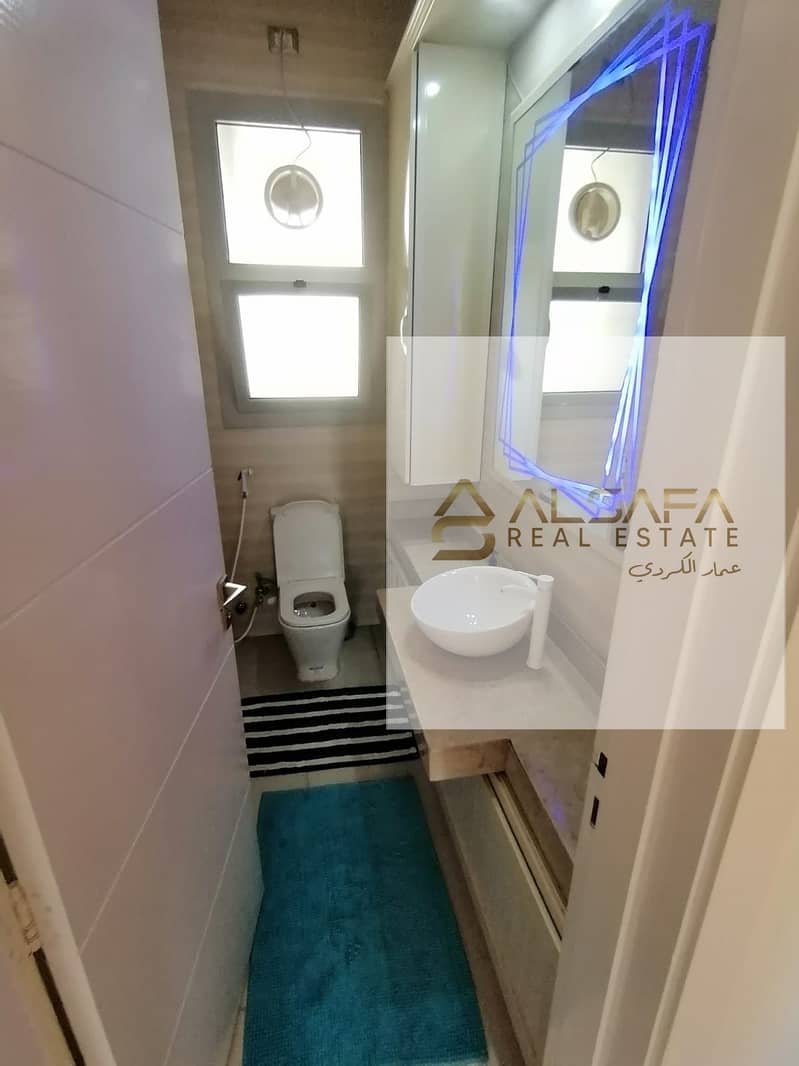 8 WhatsApp Image 2025-12-13 at 12.59. 34 PM (4). jpeg