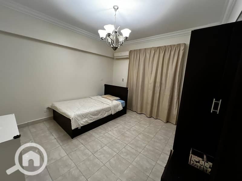 5 14e0d8f5-f5d3-4679-a764-6afd2c712172. jpeg