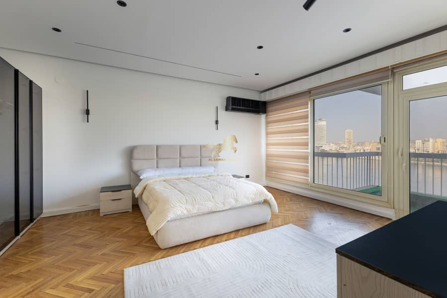 3 IMG_8045-Edit. jpg