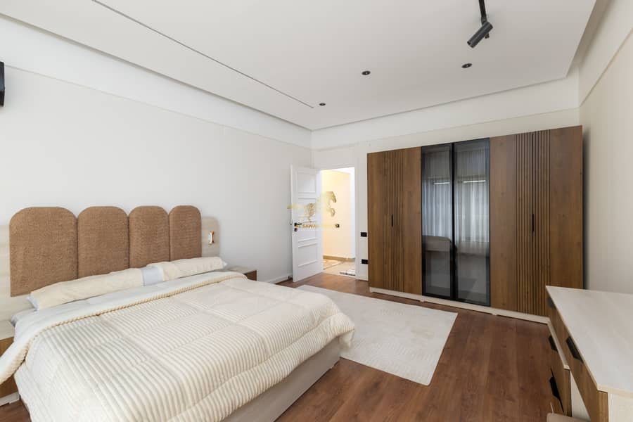 18 IMG_8160-Edit. jpg