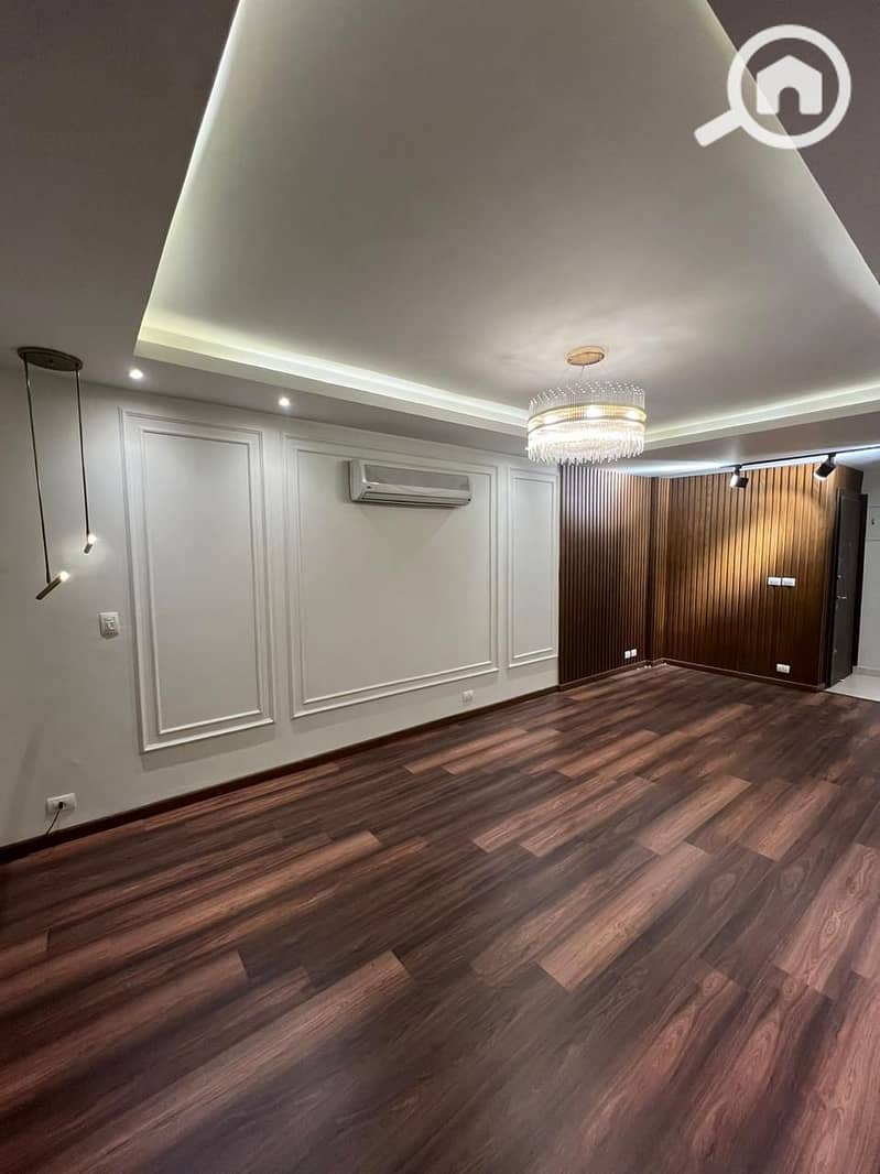 7 WhatsApp Image 2025-04-08 at 3.48. 20 PM. jpeg