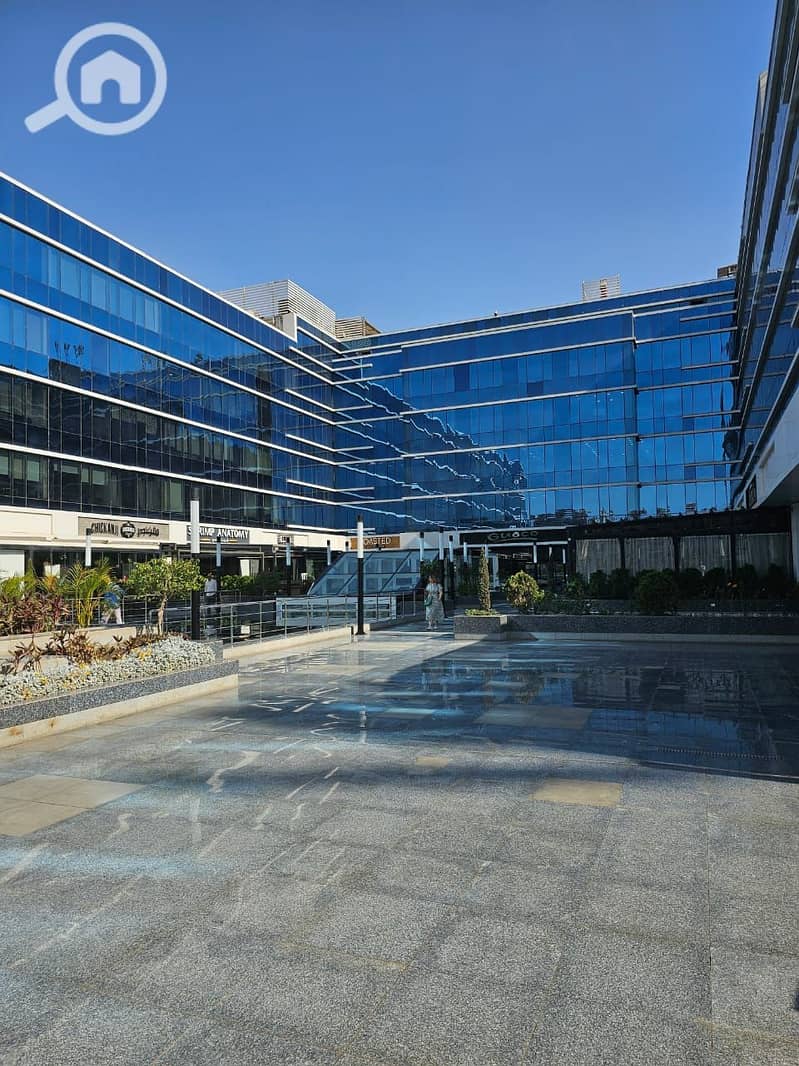 6 WhatsApp Image 2025-12-14 at 4.15. 20 PM. jpeg