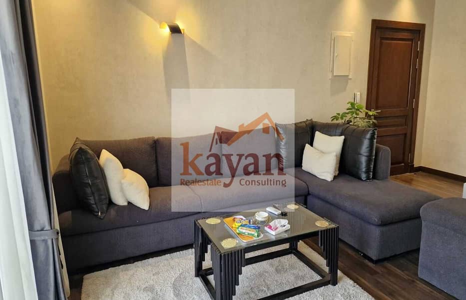 8 181279c4-785c-4082-bb30-e6b9ce394c60. jpg